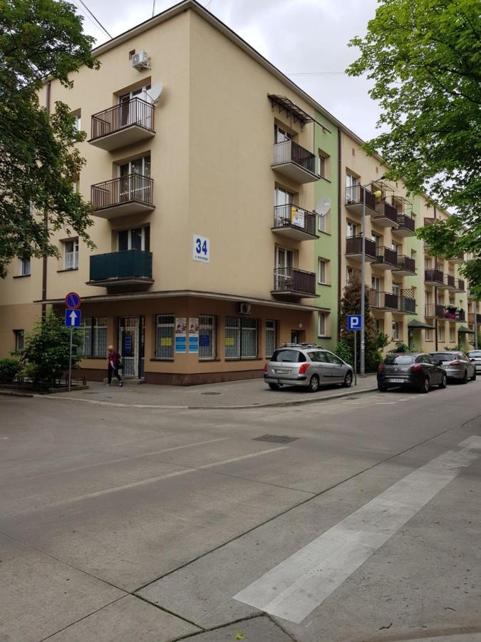 Apartament Tarnovianka - Centrum Тарнов Екстериор снимка